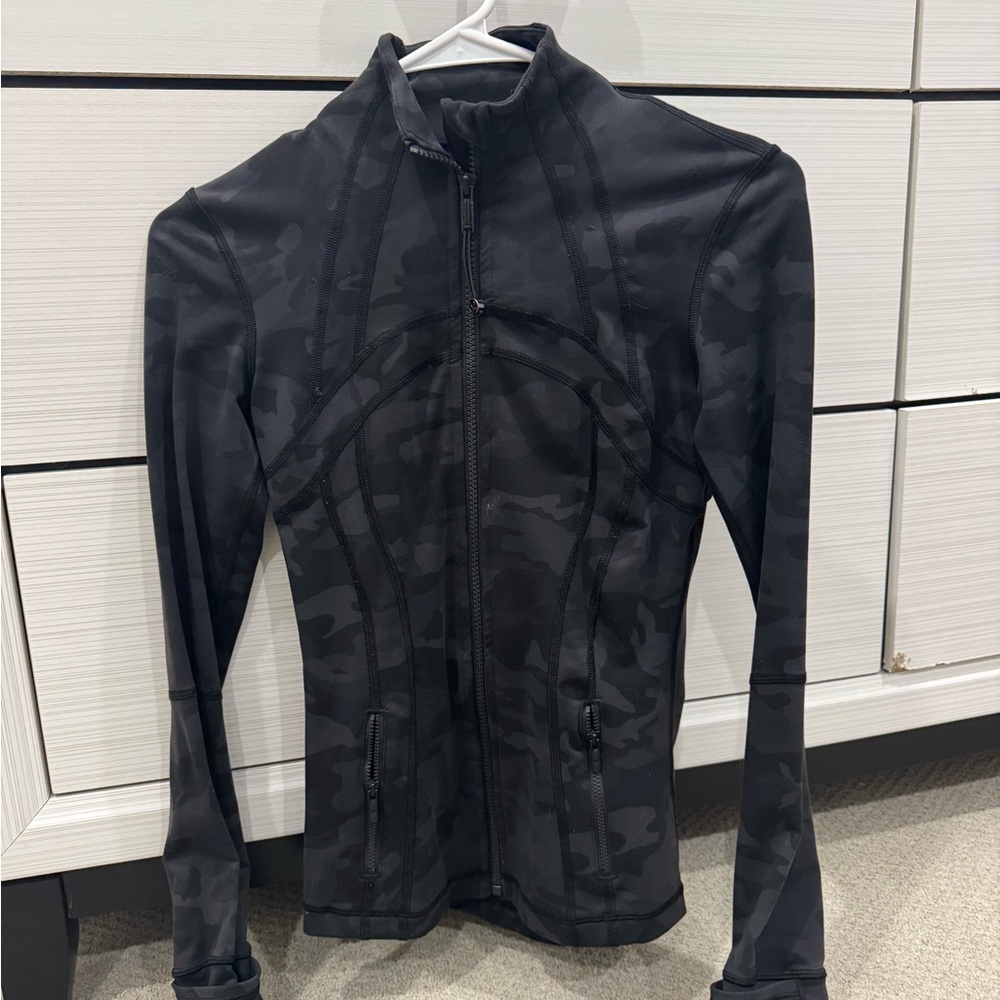 Black camo define lululemon hoodie